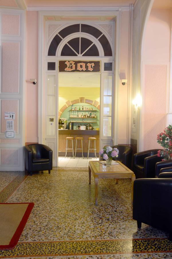 Hotel Restaurant D'Alsace Пломбьер-ле-Бен Экстерьер фото